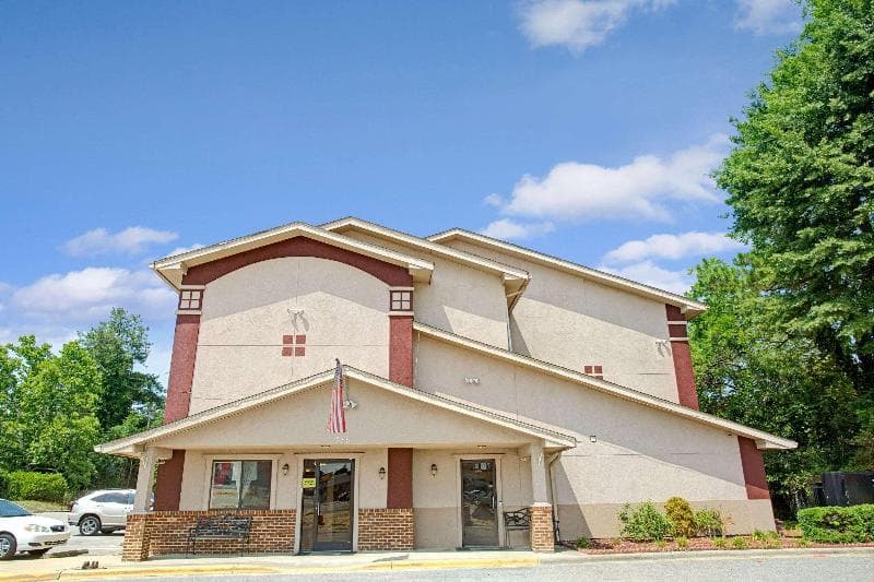 Econo Lodge photo 1