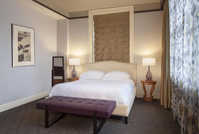 The Ashton Hotel 3