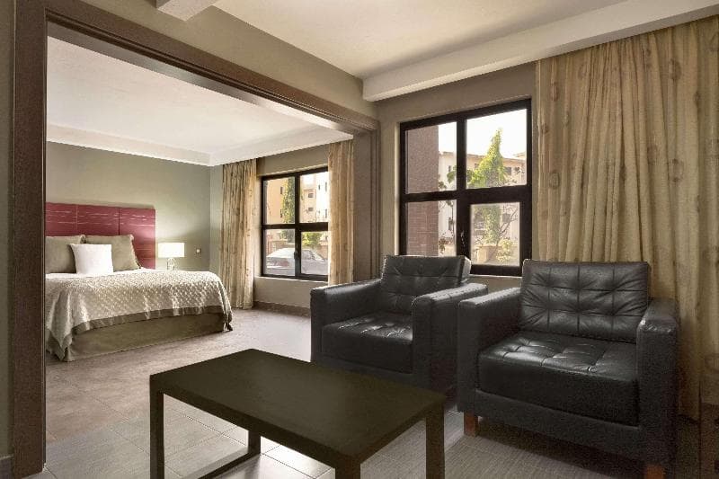 Hawthorn Suites By Wyndham Abuja 4