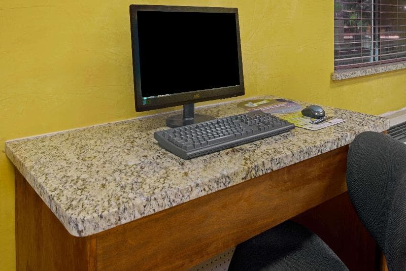Days Inn by Wyndham East Albuquerque 2