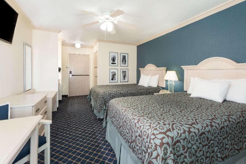 Days Inn By Wyndham Dalhart photo 1