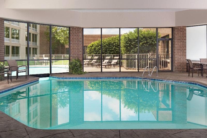 Sheraton Ann Arbor Hotel 4