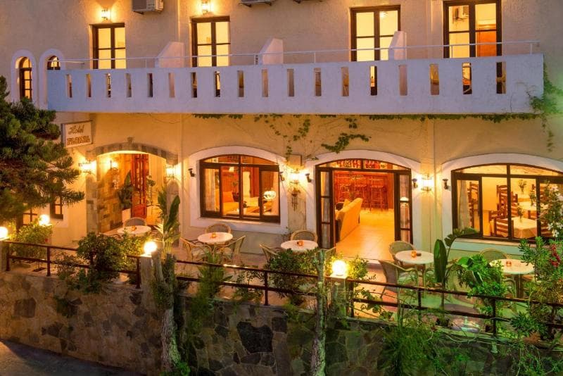 Floral Hotel 3