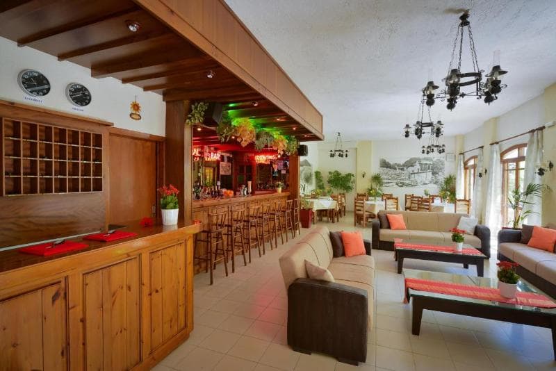Floral Hotel 5