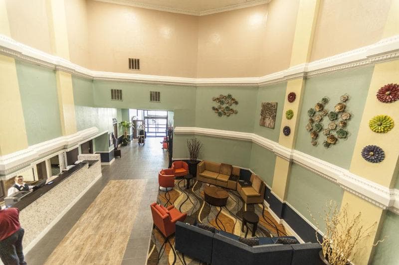 Fifth Season Inn & Suites photo 1
