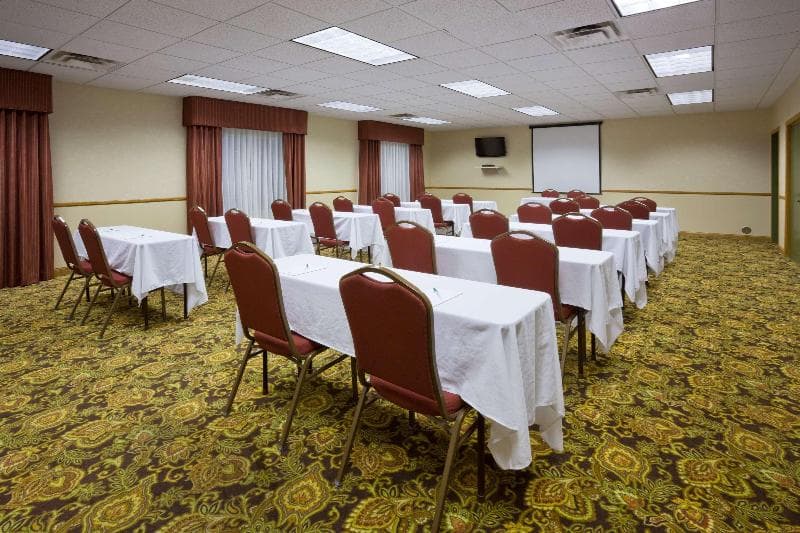 Country Inn & Suites By Radisson, Watertown, Sd photo 1