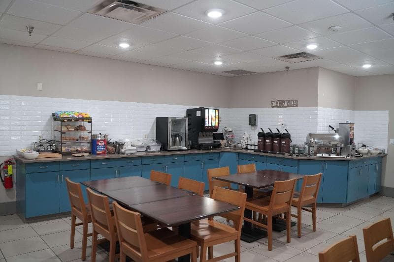 Country Inn & Suites By Radisson, Watertown, Sd 5