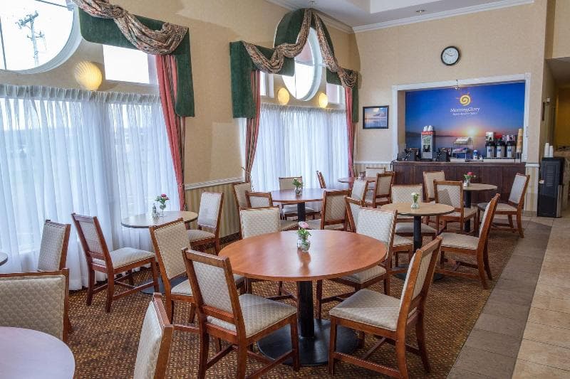 Bayvue Hotel, Resort And Suites 3
