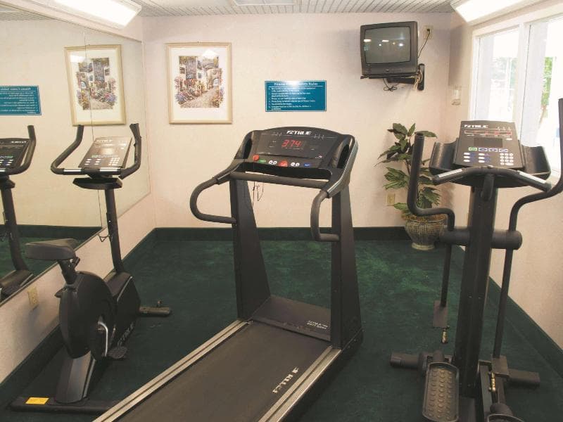 La Quinta Inn and Suites Atlanta South Newnan 2
