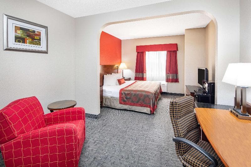 Ramada by Wyndham Alpharetta 3
