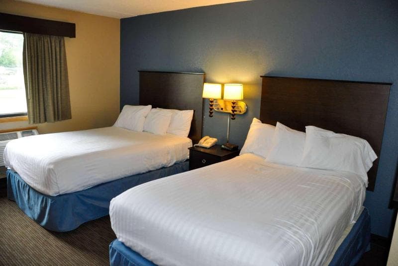 AmericInn by Wyndham Clear Lake 4