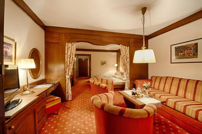 Thermenhotel Pulverer 4