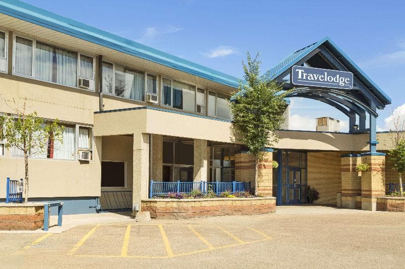 Travelodge By Wyndham Edmonton East 4