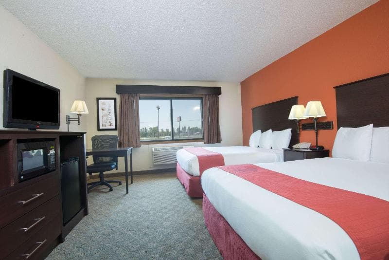 AmericInn by Wyndham Ames 4