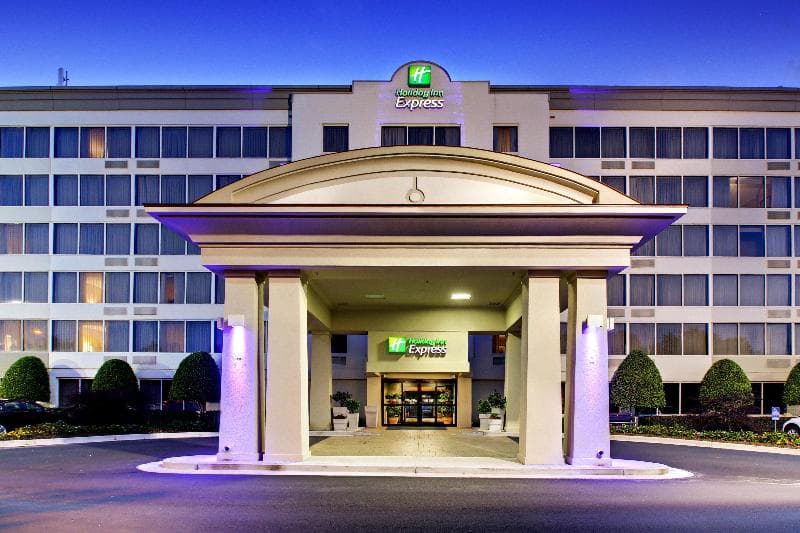 Holiday Inn Express Atlanta - Kennesaw 2