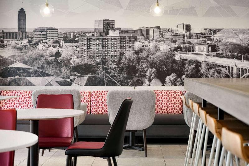 Ramada by Wyndham Whitehall/Allentown 5