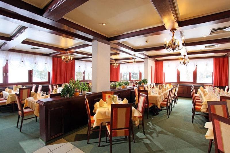 Parkhotel Kirchberg 3
