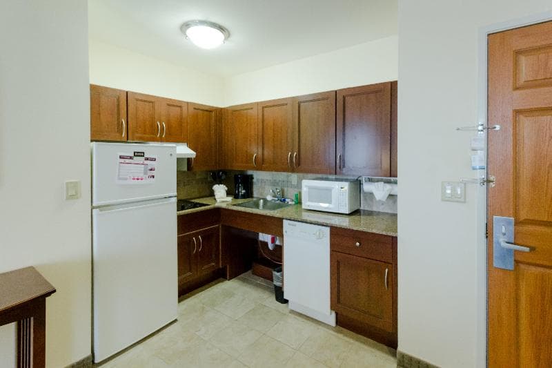 Staybridge Suites Austin Airport 4