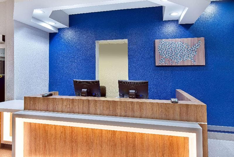 Microtel Inn & Suites by Wyndham Opelika 4