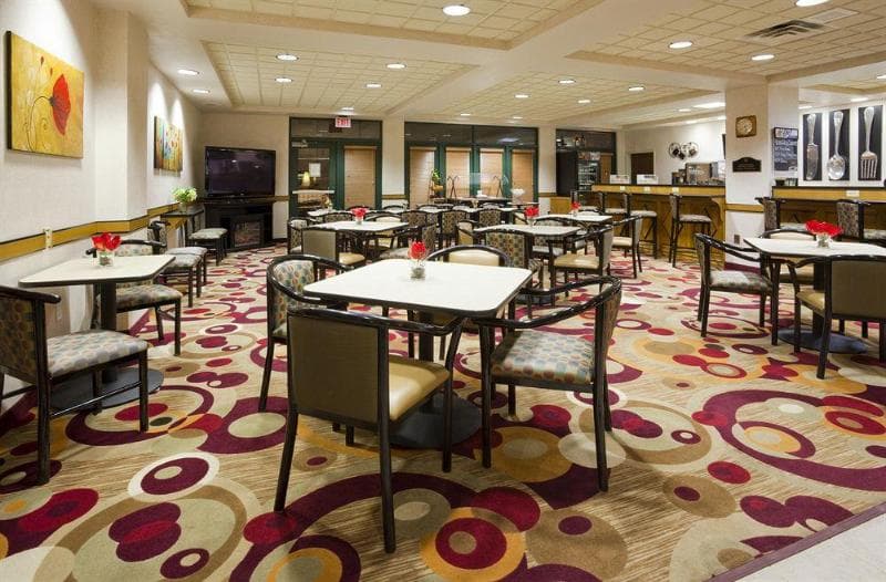 Four Points By Sheraton Appleton 3