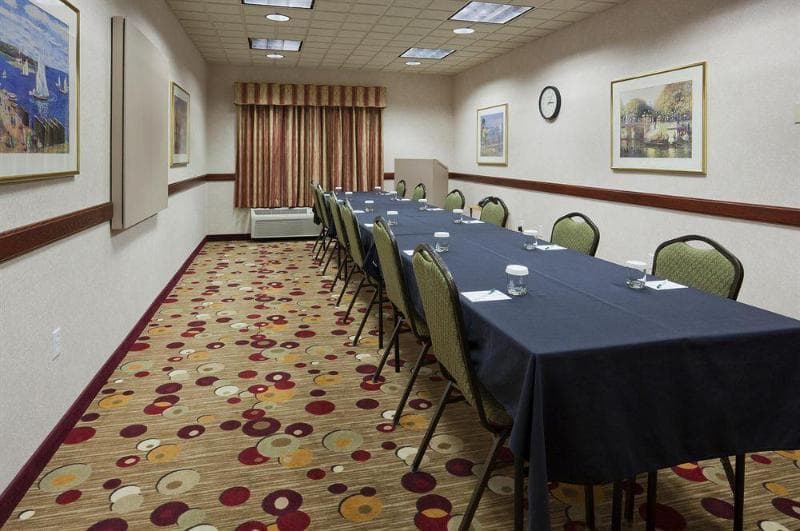Four Points By Sheraton Appleton 4