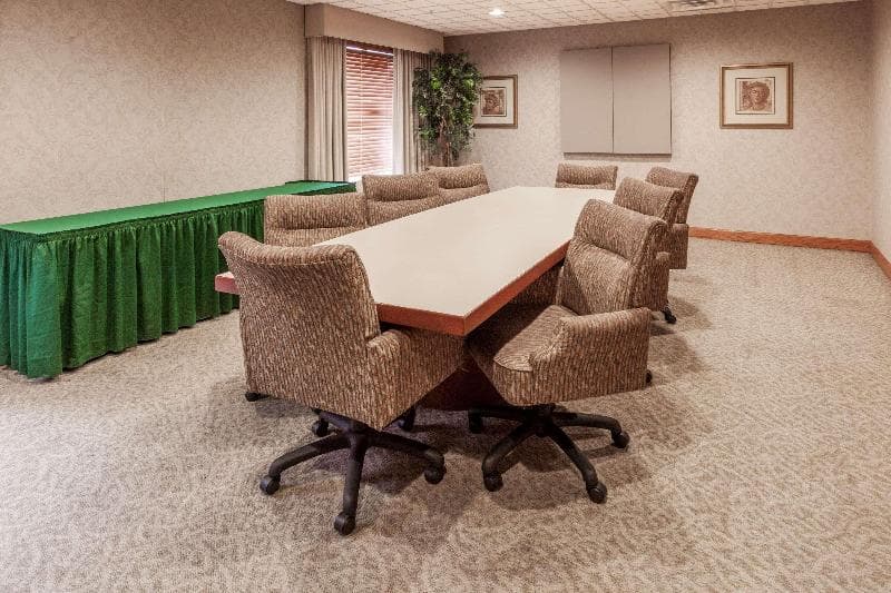 Wingate By Wyndham Atlanta/Six Flags Austell 5