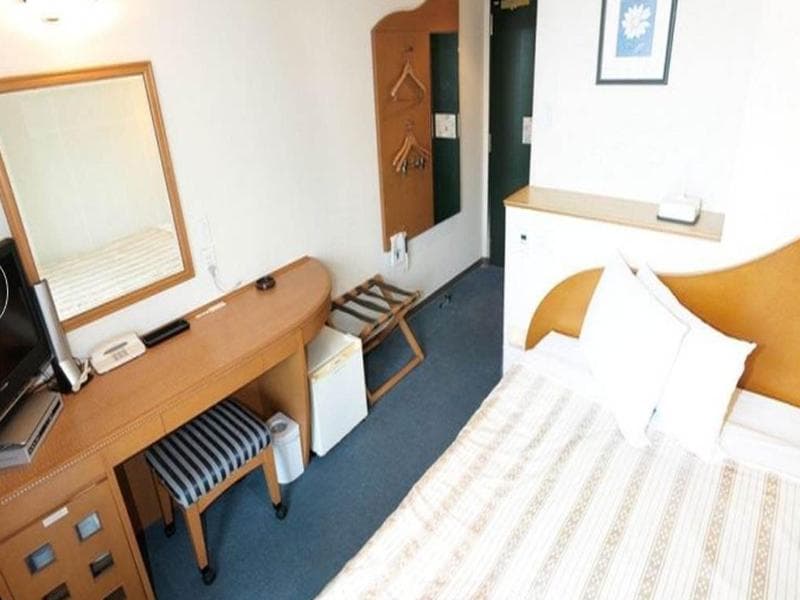 Naha Beach Side Hotel 3
