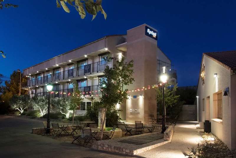 Hotel Terre De Provence main