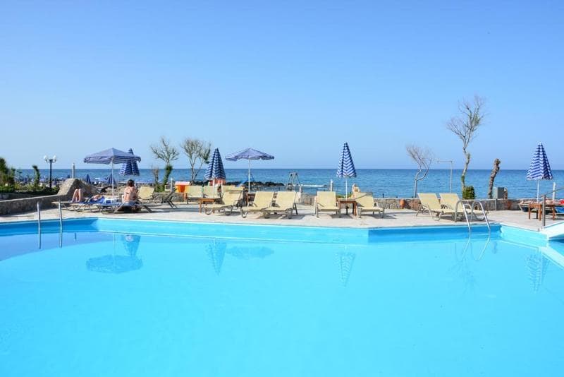 Blue Beach Villas Apartments 3
