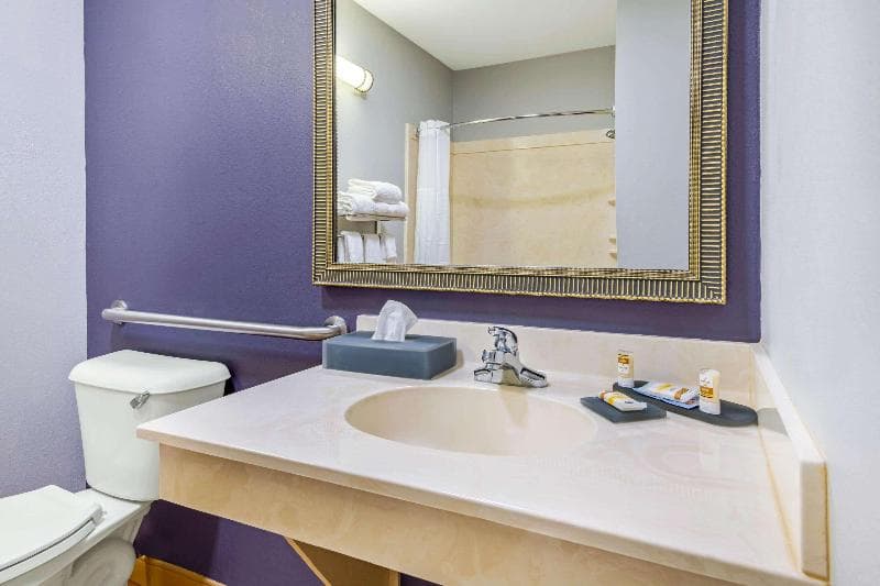 La Quinta Inn & Suites by Wyndham Dumas 4