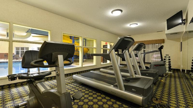 Holiday Inn Express & Suites Edmonton-International Airport 4