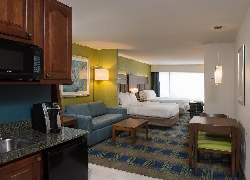Holiday Inn Express & Suites Clifton Park photo 1