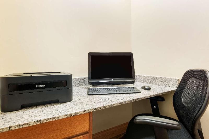 Country Inn & Suites by Radisson, Kalamazoo, MI photo 1