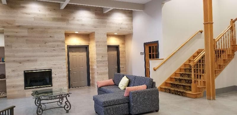 Country Inn & Suites by Radisson, Kalamazoo, MI 5