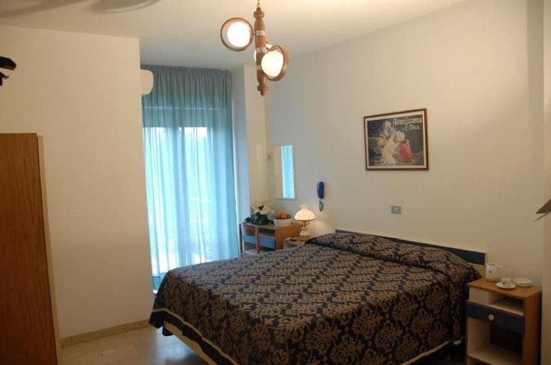 Hotel President 5