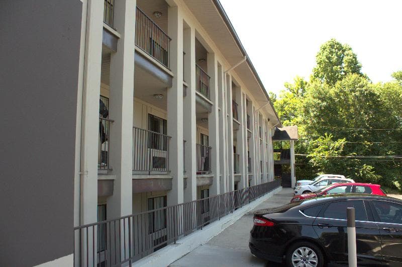 University Inn At Emory 3