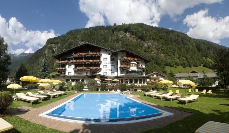 Alpenhotel Fernau main