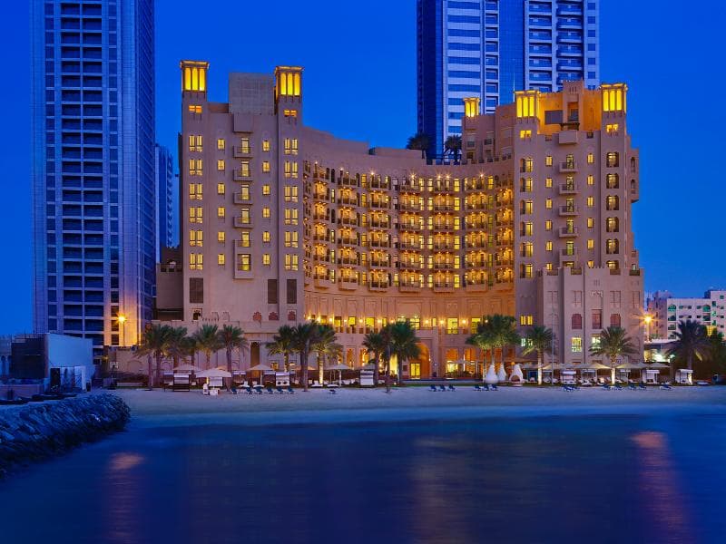 Bahi Ajman Palace Hotel 5