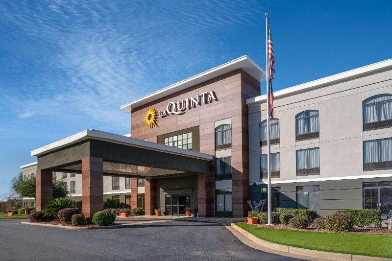 La Quinta Inn & Suites by Wyndham-Albany GA 2
