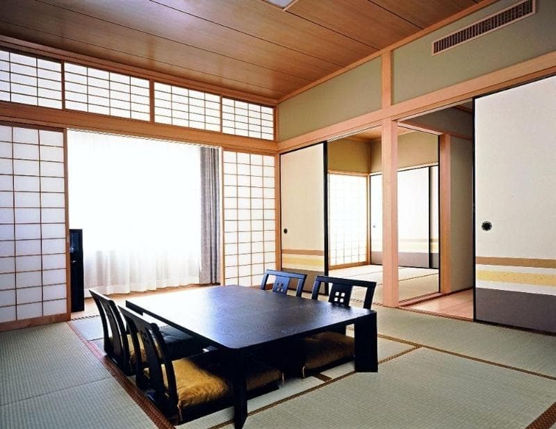 Loisir Hotel Toyohashi 3