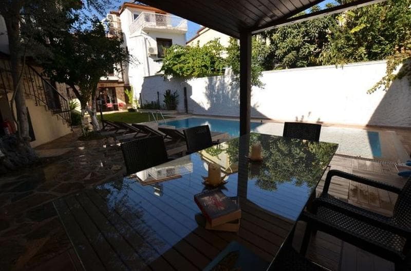 The Suite Apart Hotel 3