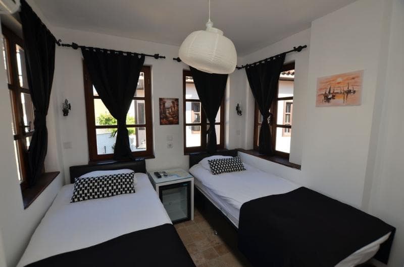The Suite Apart Hotel 4