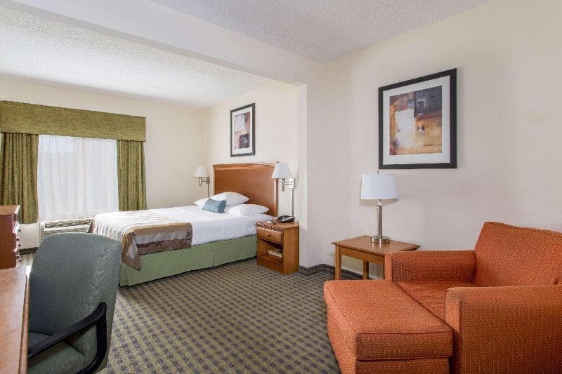 Wingate By Wyndham Atlanta Airport Fairburn 2