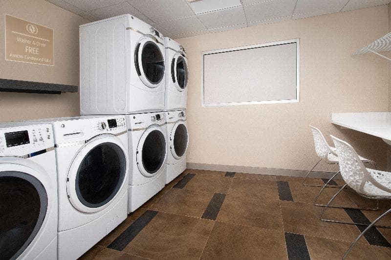 Candlewood Suites Alexandria West 4