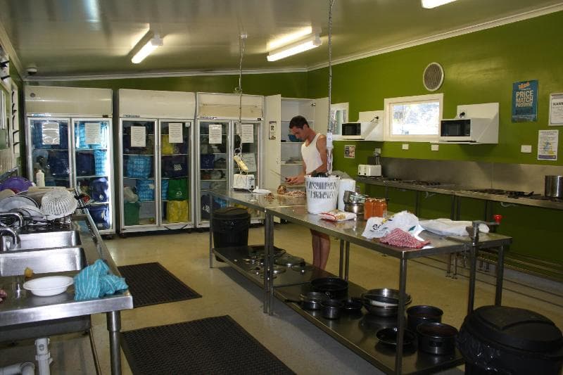 Nomads Airlie Beach (Adults Only) 3