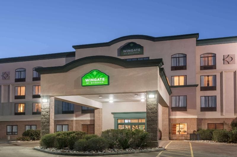 Wingate by Wyndham Edmonton West photo 1