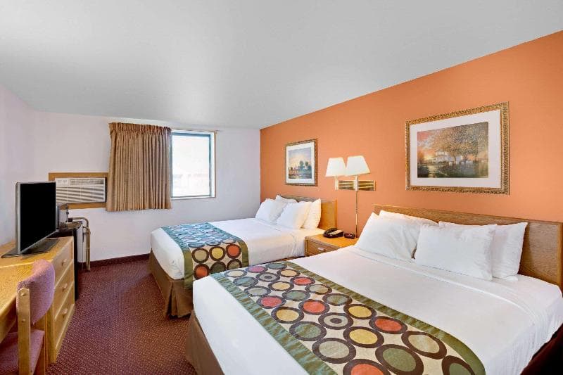Super 8 by Wyndham Aberdeen East 4
