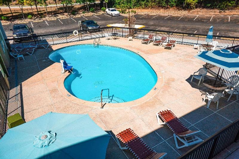 Quality Inn & Suites At Six Flags 5