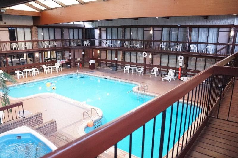 Ramada Conference Center Altoona 3