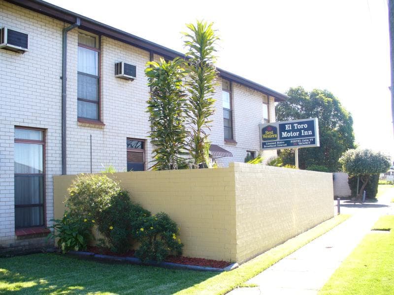 El Toro Motor Inn 5